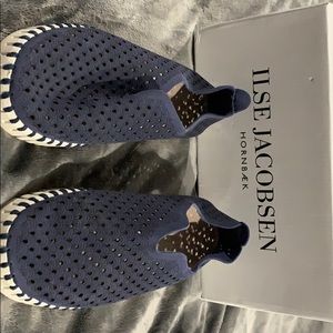 Ilse Jacobsen Navy Tulip Perforated Sneaker